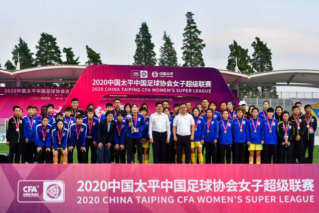 马刺揭幕战失利：文班亚马状态不佳 雷霆内线压制明显